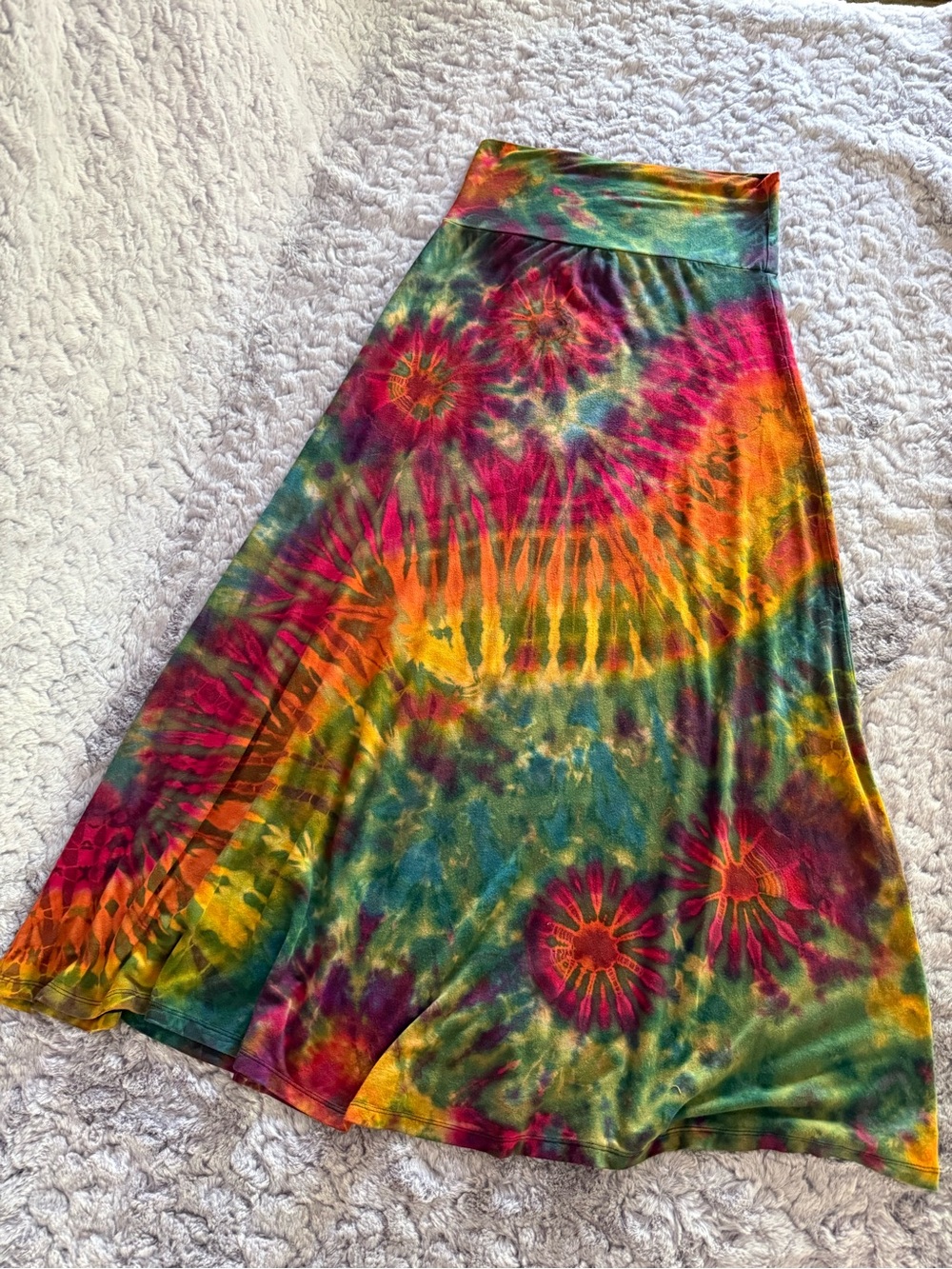Sivana | Vibrant Tie-Dye Maxi Skirt - Multicolor | one size